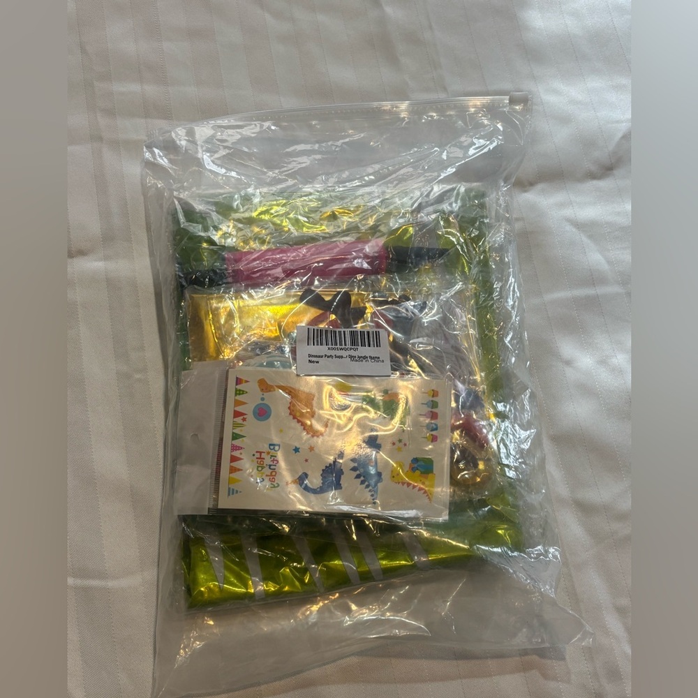 Dinosaur Party Supp...r Dino Jungle Theme (NWOT)